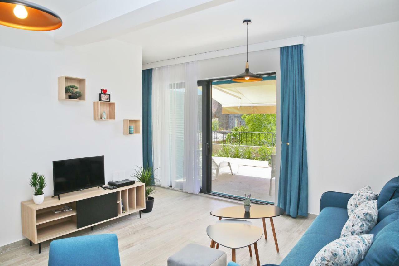 Apartments Boka Blue Dobrota קוטור מראה חיצוני תמונה