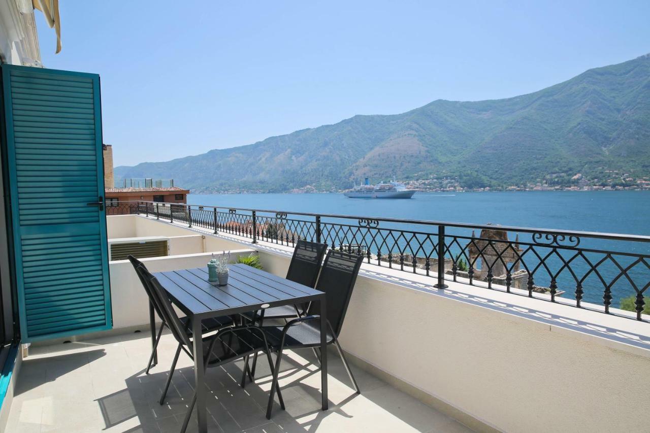 Apartments Boka Blue Dobrota קוטור מראה חיצוני תמונה